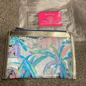 Lilly Pulitzer pouch brand new
